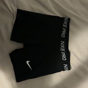 black 5” nike pros